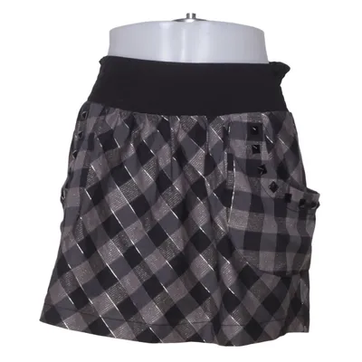 Skirt (Black, Gray) from Fishbone