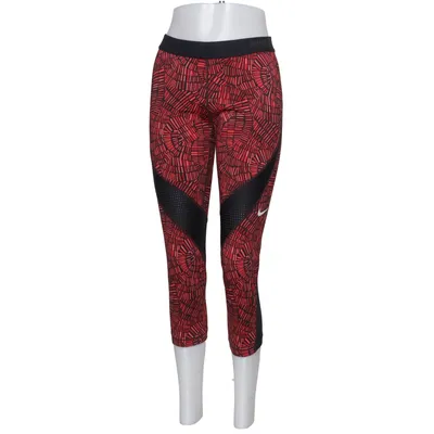 Sports tights (Red, Black) from Nike Pro