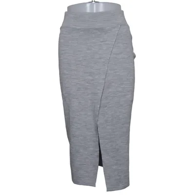 Skirt (Gray) from Missguided Petite Acrylic