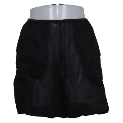 Shorts (Black) from Totême