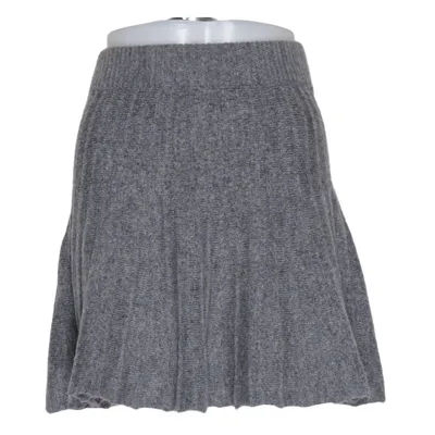 Jupe (Gris) de Reserved Acrylique, Polyester