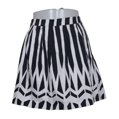 Skirt (Black, White) from Sisley