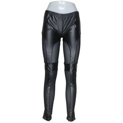 Sports tights (Black) from Koucla