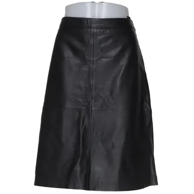 Läderkjol (Svart) från Dear Dharma Skinn, Polyester