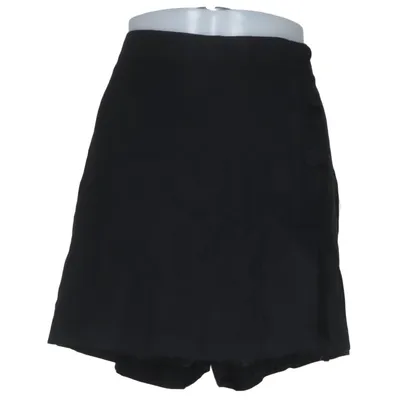 Jupe-short (Noir) de Calliope Lin, Viscose