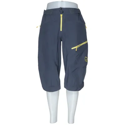 Friluftsshorts (Fjørå Dri3 Shorts) från Norrøna Polyamid, Polyester, Polyuretan