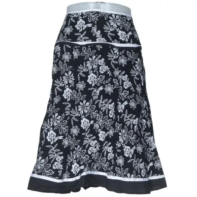 Skirt (Black, White) from Reality Cotton