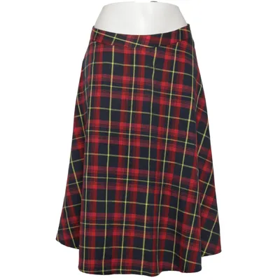 Skirt (Red, Black, Yellow) from Küsten Luder Cotton