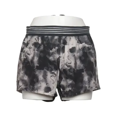 Short de sport (Noir, Blanc, Gris) de Sophia Thiel Élasthane, Polyester