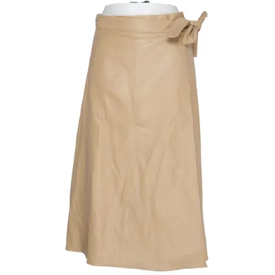 Läderkjol (Beige) från Munderingskompagniet Skinn