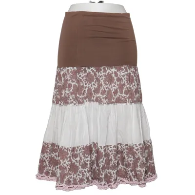 Ventenederdel (Brun, Hvid, Pink) fra Review