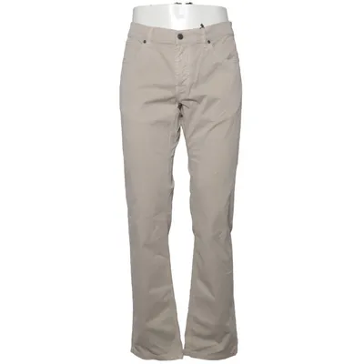 Chinos (John) fra Baldessarini