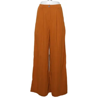 Byxor (Wide Leg Woven Pleated Pants) från Nu-In Återvunnen polyester