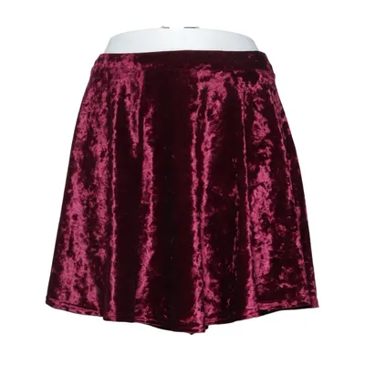 Jupe (Rouge) de Urban Élasthane, Polyester