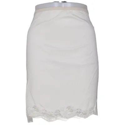 Petticoat (White) from Vanity Fair Nylon