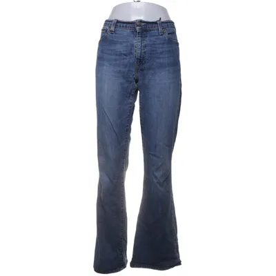 Jeans (522) från Levi Strauss & Co