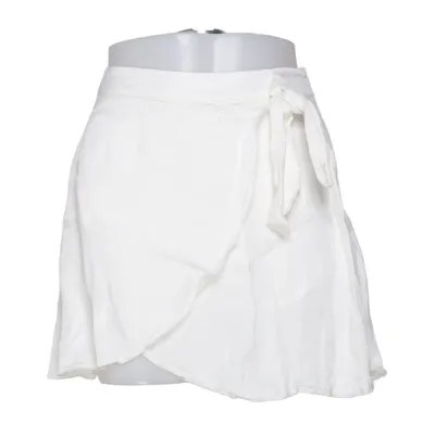 Omlottkjol (Vit) från Chiquelle Viskos