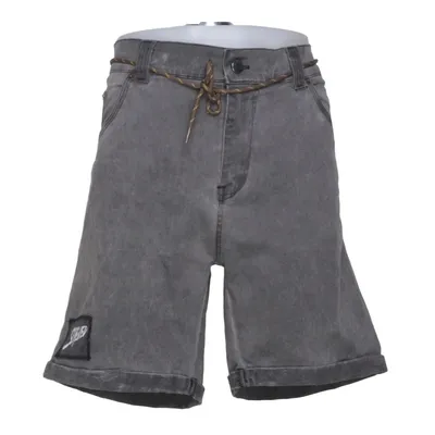 Jeansshorts (NNIM Clothing denim shorts, y2k denim shorts, grey jean shorts, skater style shorts, streetwear denim, baggy denim shorts, vintage wash shorts, urban fashion, casual summer shorts, oversized denim fit, grunge streetwear, tiktok fashion, 2000s style, skatewear aesthetic, festival outfit, edgy casual wear, men’s street style, washed denim shorts, alternative fashion, relaxed fit shorts y2k skater aesthetic, vintage washed denim vibe, relaxed urban style, casual everyday outfit, streetwear fashion trend, oversized summer look, edgy grunge aesthetic, tiktok street fashion, minimalist skatewear, laid back fit, alternative fashion style, cool neutral tones, retro 2000s vibe, effortless casual wear, modern skater outfit, summer festival fashion, urban casual aesthetic, comfy denim style, trending streetwear look, everyday fashion essential) fra NNIM Clothing Bomuld, Polyester