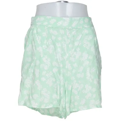 Shorts (Green, White) from Pernilla Wahlgren Design Viscose