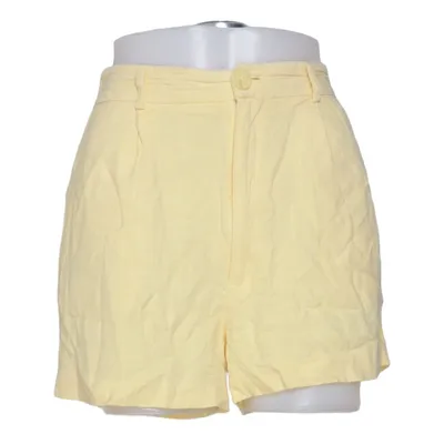 Short (Jaune) de Stradivarius Lin, Viscose