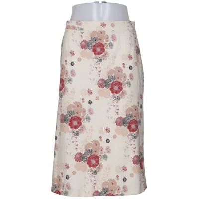 Skirt (White, Red, Brown) from DAKS Signature