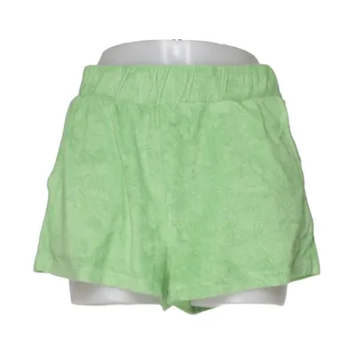 Sweat shorts (Green) from Josefine HJ x NA-KD