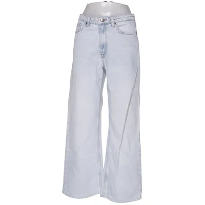 Jean (Bleu) de My Essential Wardrobe