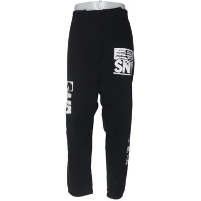 Sweatpants (Black) from Sneakersnstuff Recycled cotton