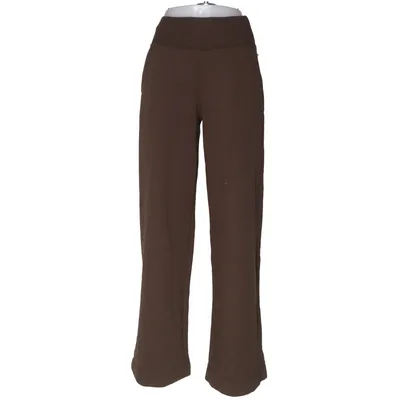 Pantalon de survêtement (Marron) de Alo Yoga