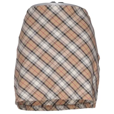 Nederdel (Beige, Sort, Hvid, Rød) fra Sinéquanone