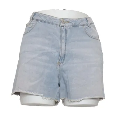 Denim shorts (Blue) from Friday Cotton