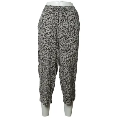 Pantacourt (Noir, Blanc) de Sure Viscose