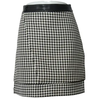 Jupe (Noir, Blanc) de Lulumary Polyester, Viscose, Laine