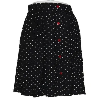 Kjol (Svart, Vit, Röd) från Hell Bunny Viskos