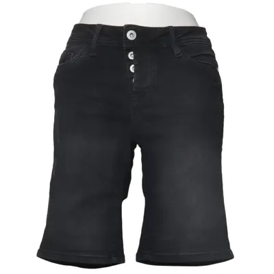 Denim shorts (I Am A Slim) from Denim 1982
