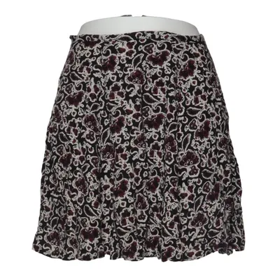 Kjol (Svart, Röd, Vit, Flerfärgad) från Staring at Stars Viskos