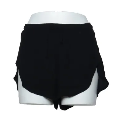 Shorts (Svart) från Yes My Love Viskos