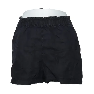 Shorts (Black) from H&M Premium Quality Linen, Cotton