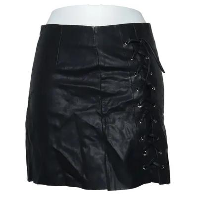 Skirt (Black) from Yu & Me Polyurethane