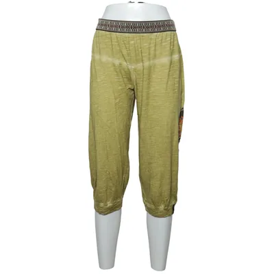 Three-quarter pants (Green) from Red Chili Cotton, Viscose