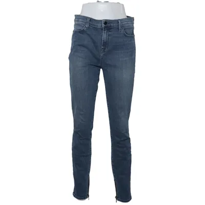 Three-quarter pants (White) from Sara Lindholm