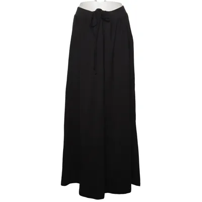 Maxi skirt (Black) from Aware
