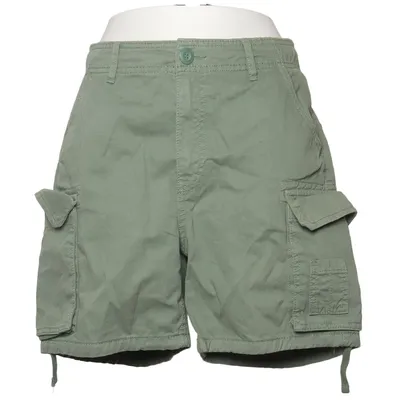 Cargoshorts (Grön) från Bershka Bomull