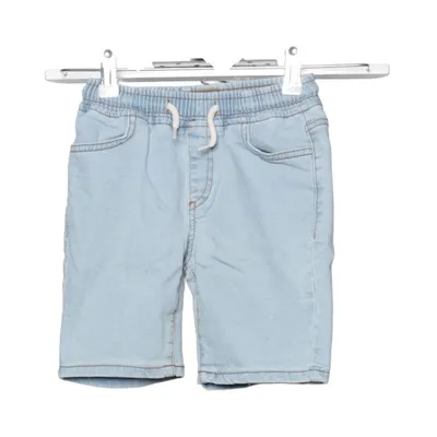 Denim shorts (Blue) from DeFacto