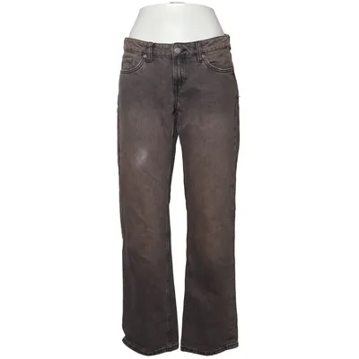 Jeans (Arrow Low Straight Jeans) från Weekday Bomull