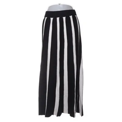 Skirt (Black, White) from Stylewe Acrylic, Nylon, Polyester