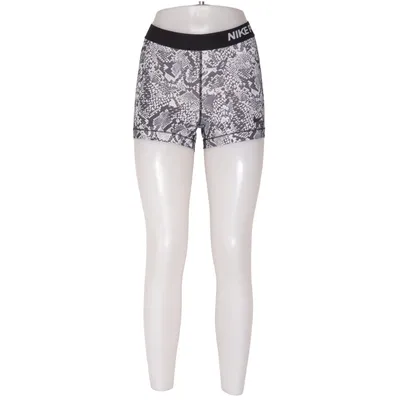 Compression shorts (Black, White, Gray) from Nike Pro