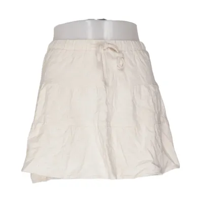Jupe (Beige) de Stradivarius