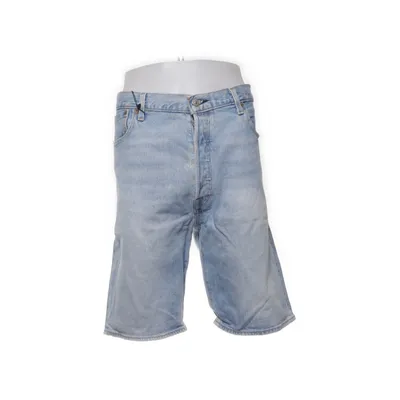 Denim shorts (501) from Levi Strauss & Co