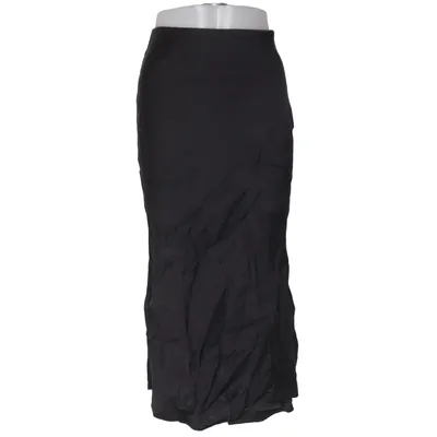 Maxi skirt (Black) from Iris & Ink Silk